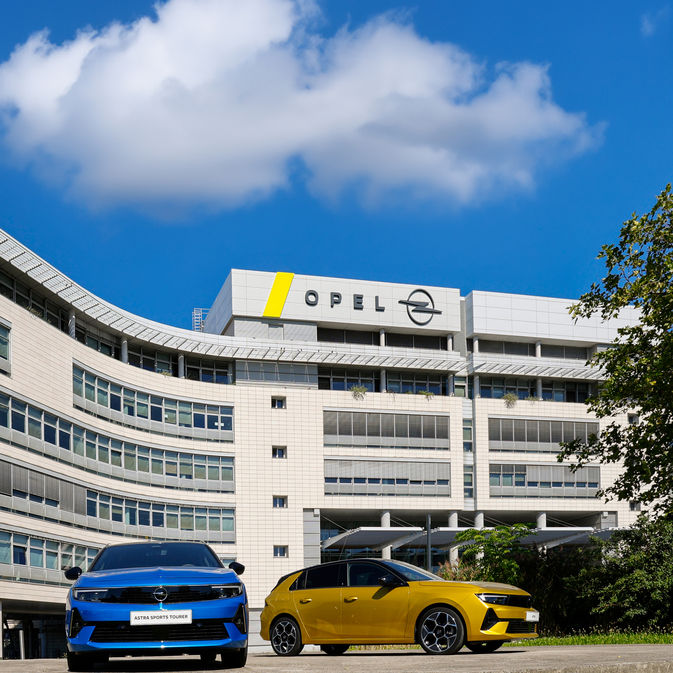 OPEL AUTOMOBILE